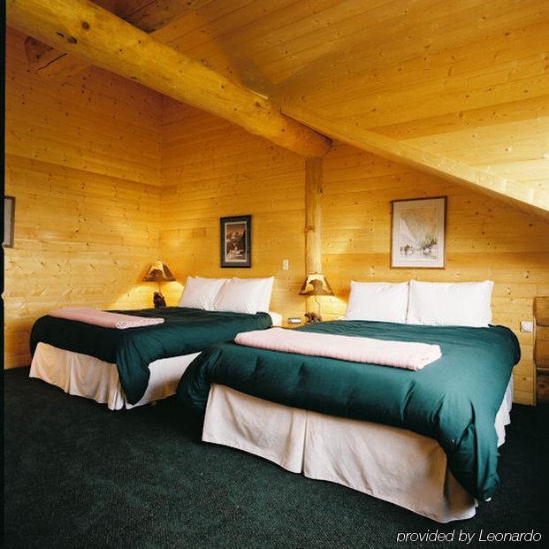 Bear Track Inn Gustavus Habitación foto
